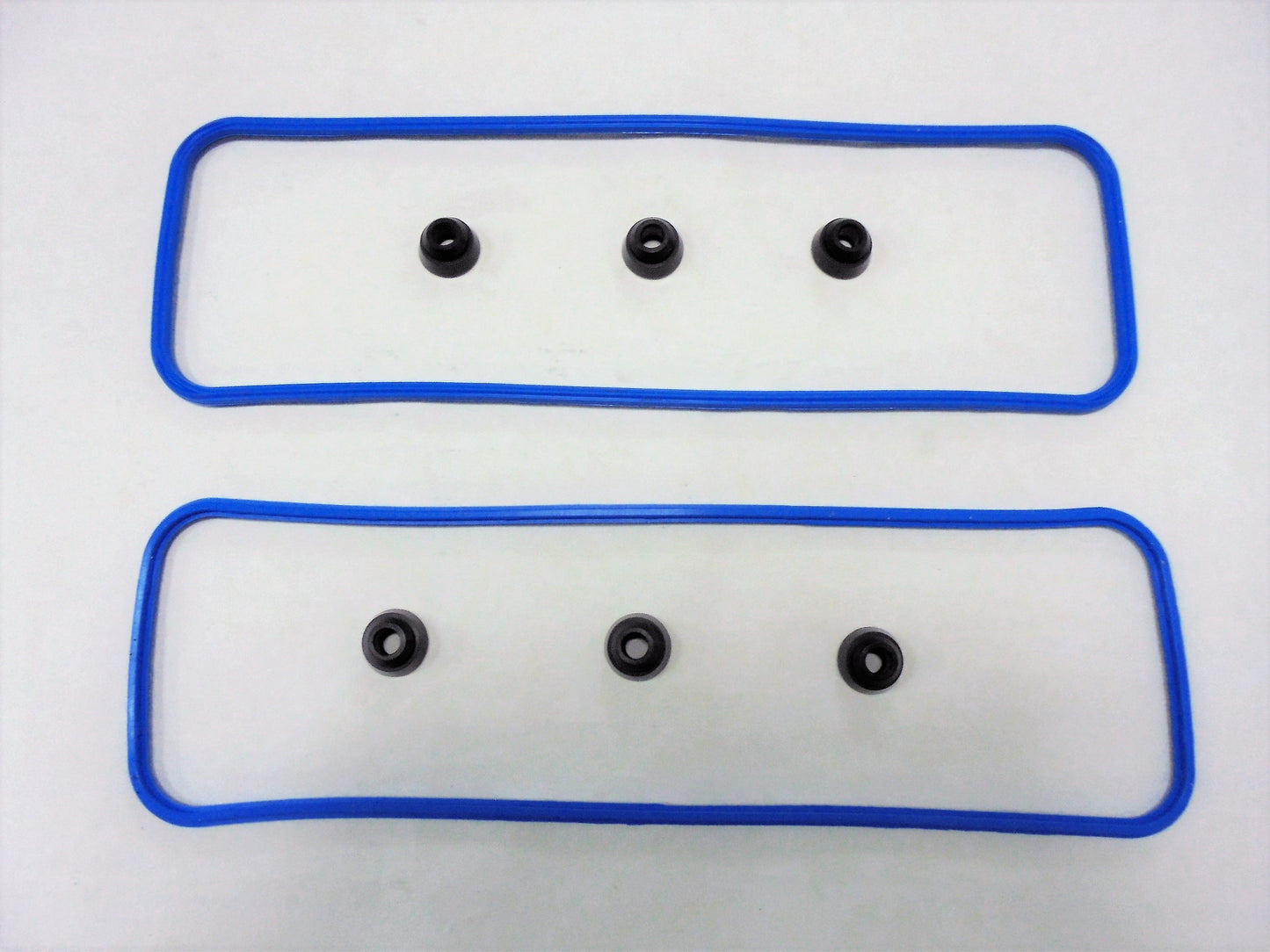 Valve Covers Gaskets Set for Volvo Penta 4.3L 262 CID V6 (for Engine with Plastic Valve Covers) 1996 & Up # OEM 3854942