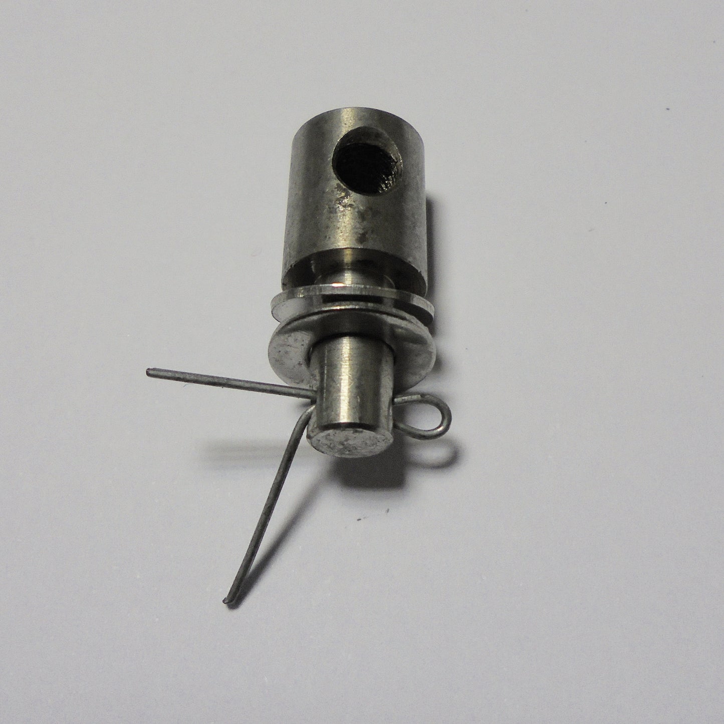 Pivot for cables CC230, CC330 & CCX633