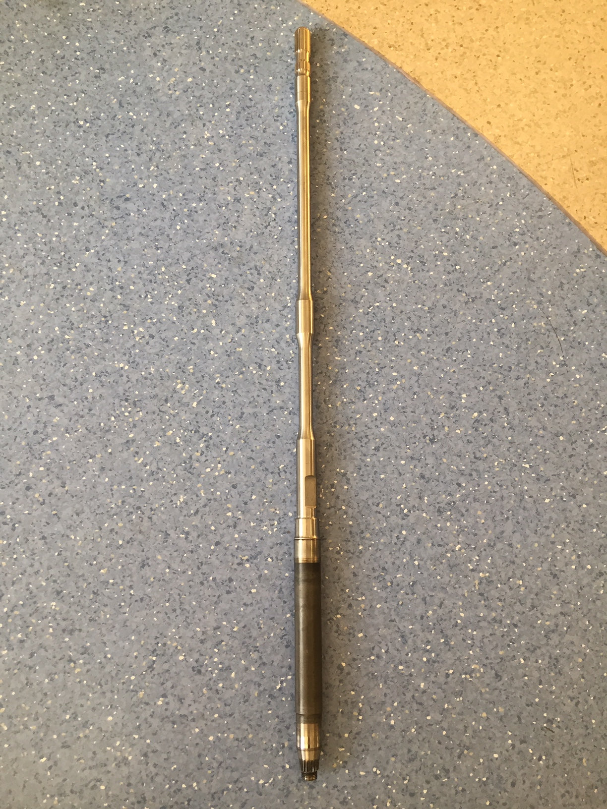 45-858765T 1 Drive shaft “L” Mercury Mariner 4–stroke 75 90 115 EFI 75 EFI 90 EFI 115