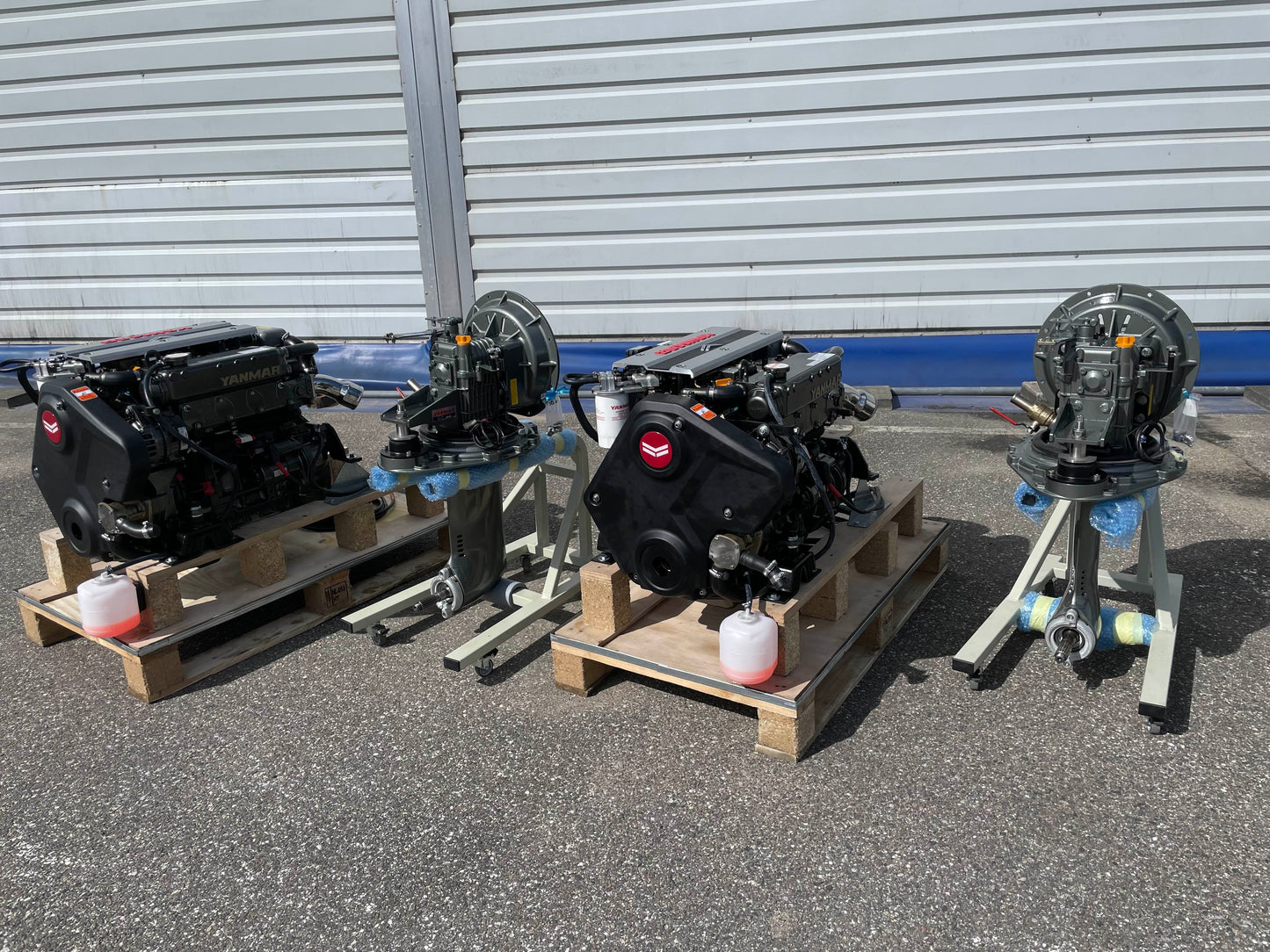 Catamaran YANMAR propulsion 2x4JH57 + 2xSD60-5 Ratio 2.23