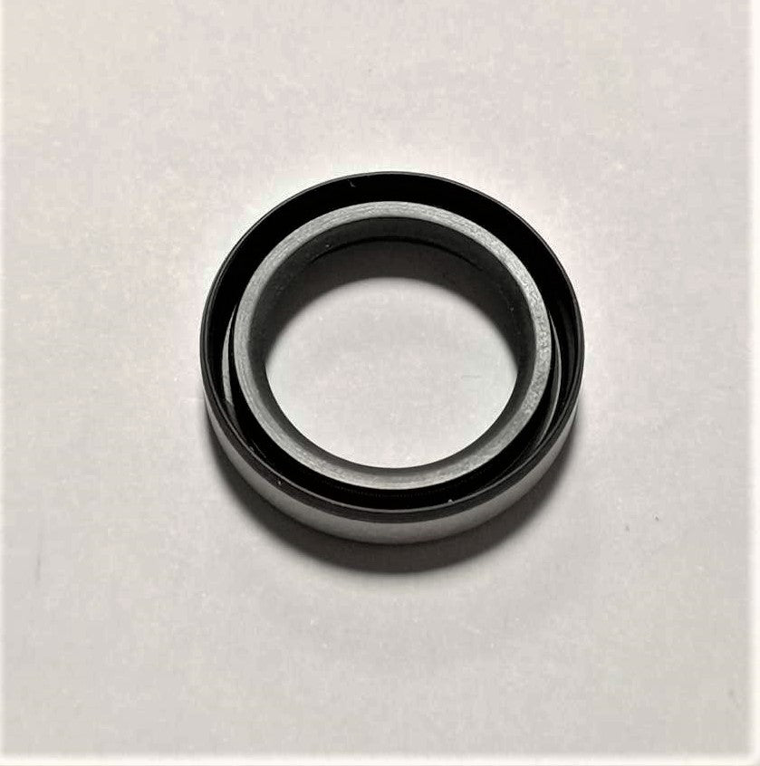Johnson/ Evinrude 20-35 Hp Propeller shaft oil seal 321453