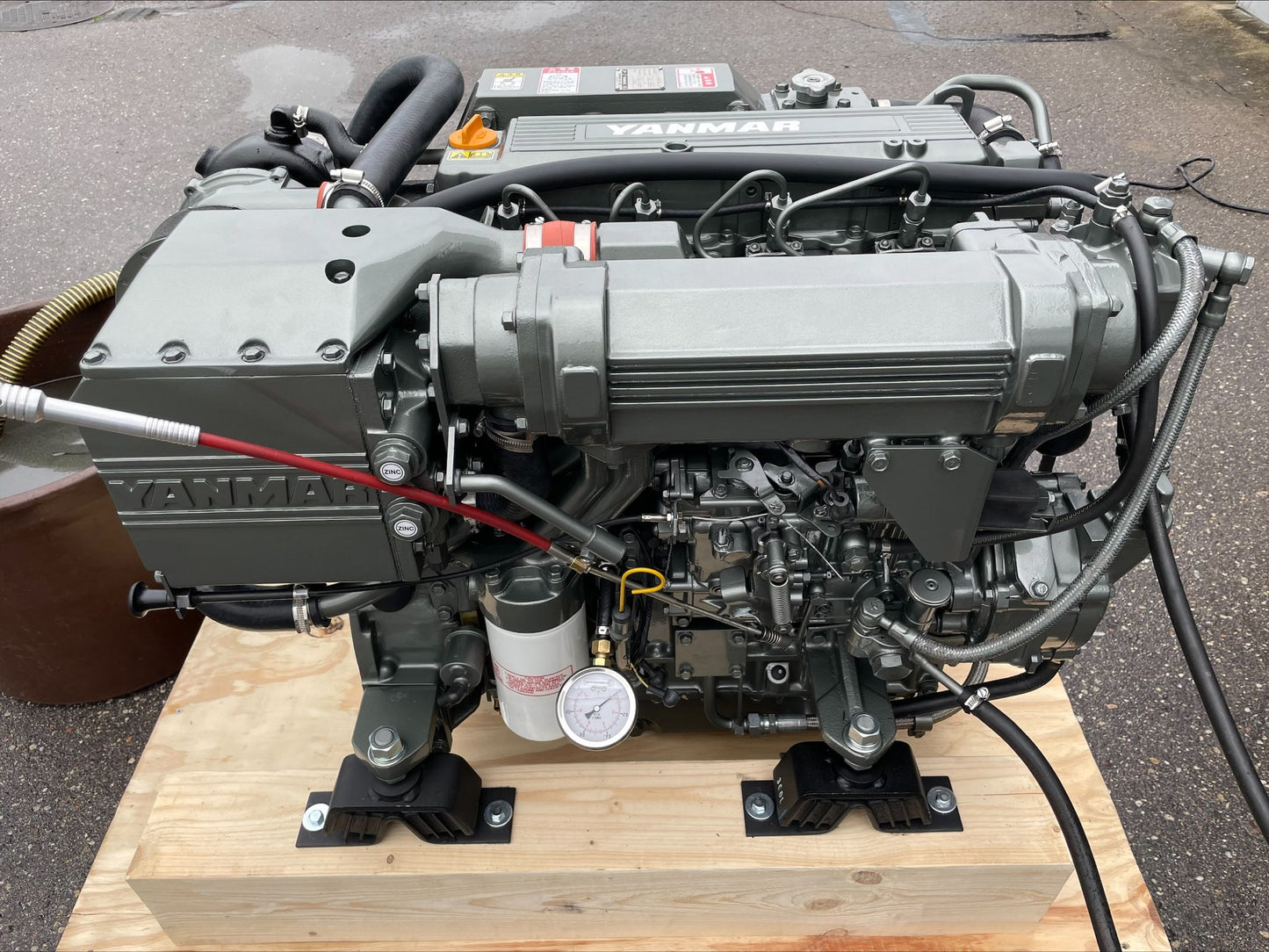 2 x YANMAR 4LH-STE 230HP at 3300RPM Bobtail