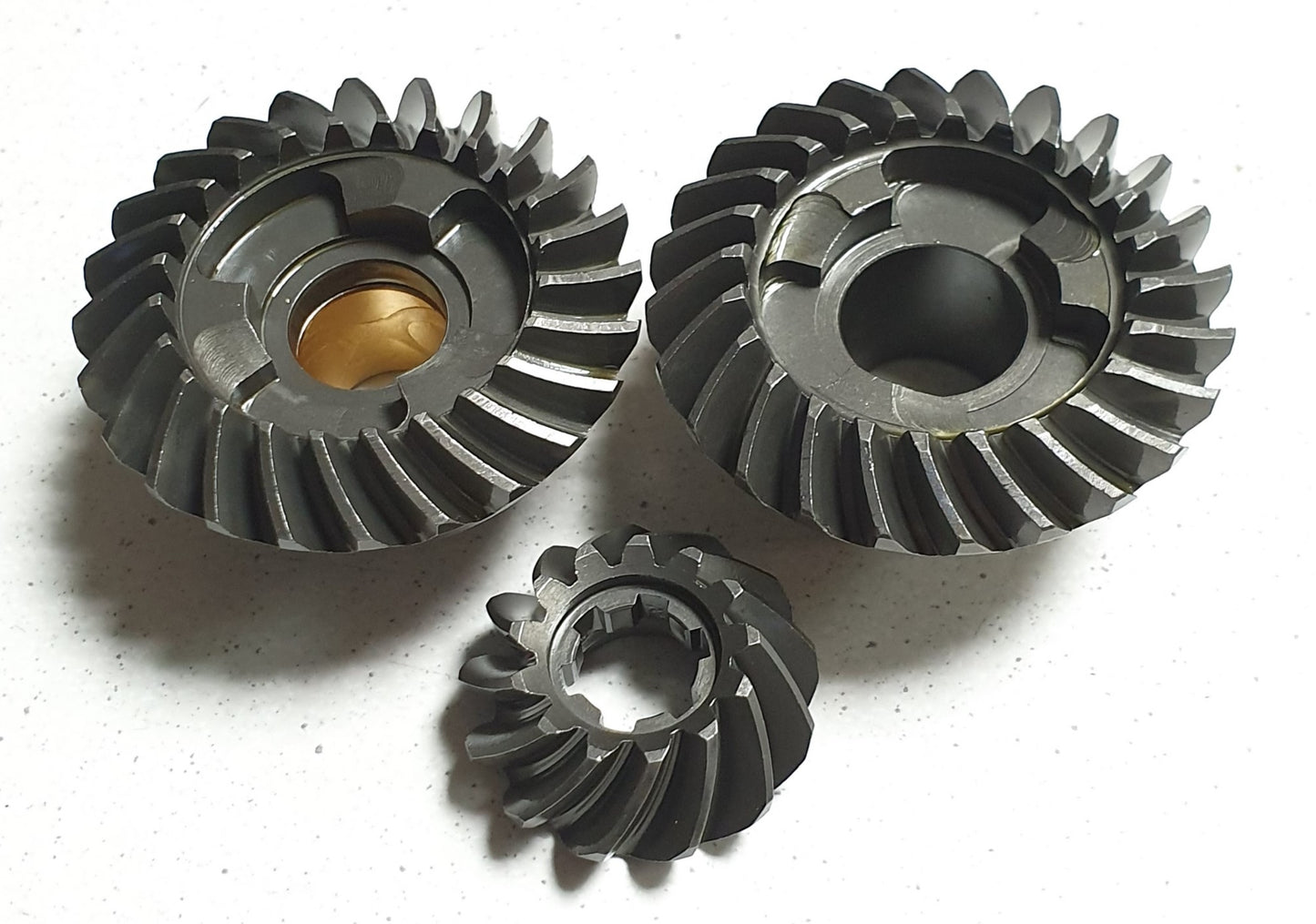 Gear set Yamaha 30 / 25 HP 3-cylinders, 6J8-45551-00-00; 6J8-45560-00-00; 6J8-45571-00-00