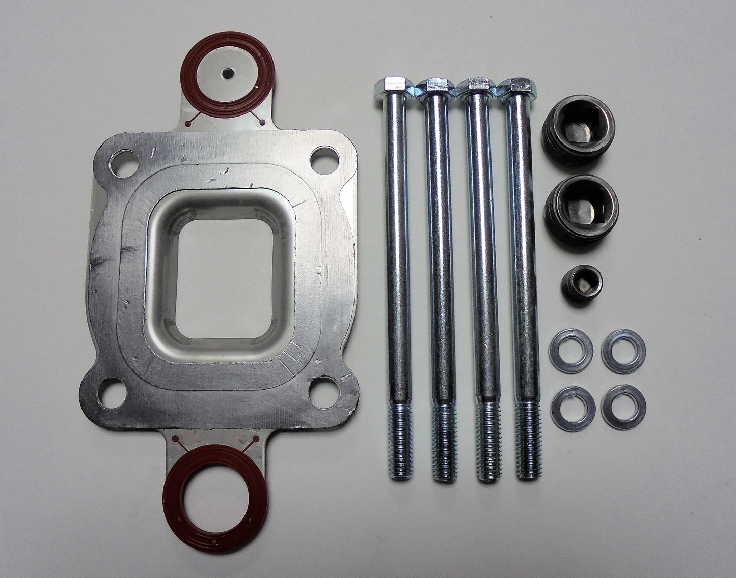 Mounting kit for Mercruiser V6-4.3L/ V8-5.0, 5.7, 6.2L Dry Joint Exhaust elbow 7° 864309T01