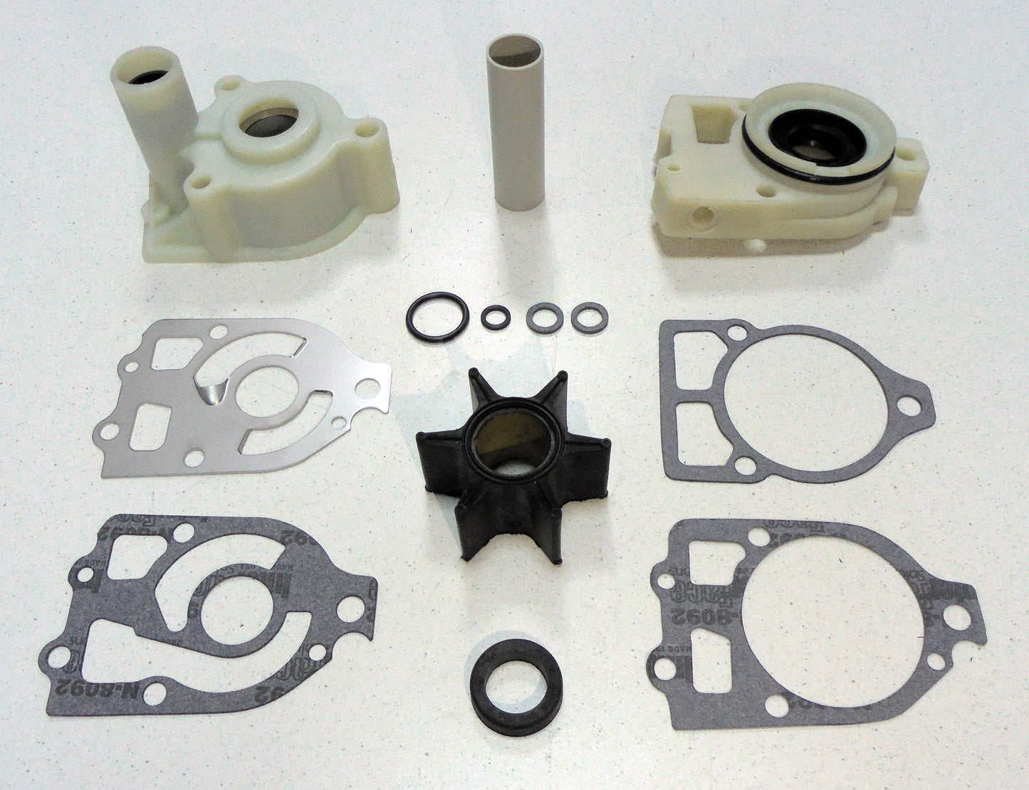 Mercruiser Alpha One (1969 & below) Sea water pump kit 46-64141A11