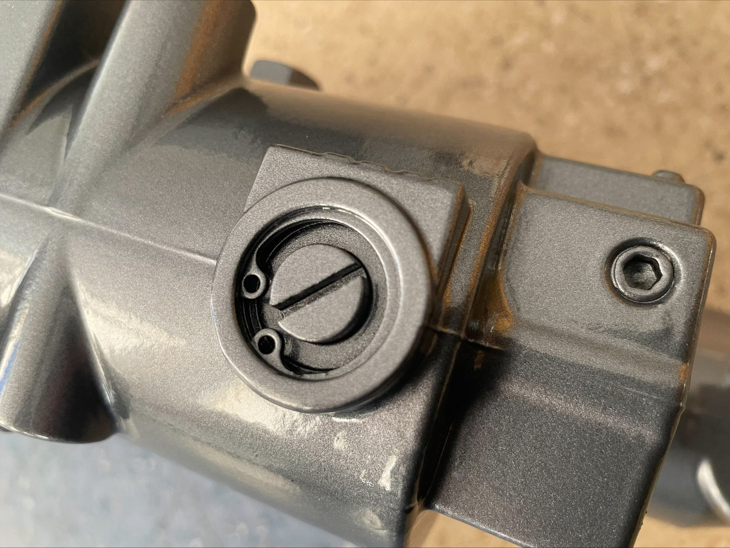 YAMAHA F75 F80 F90 F100 POWER TRIM TILT ASSY - 6D8-43800-00-4D