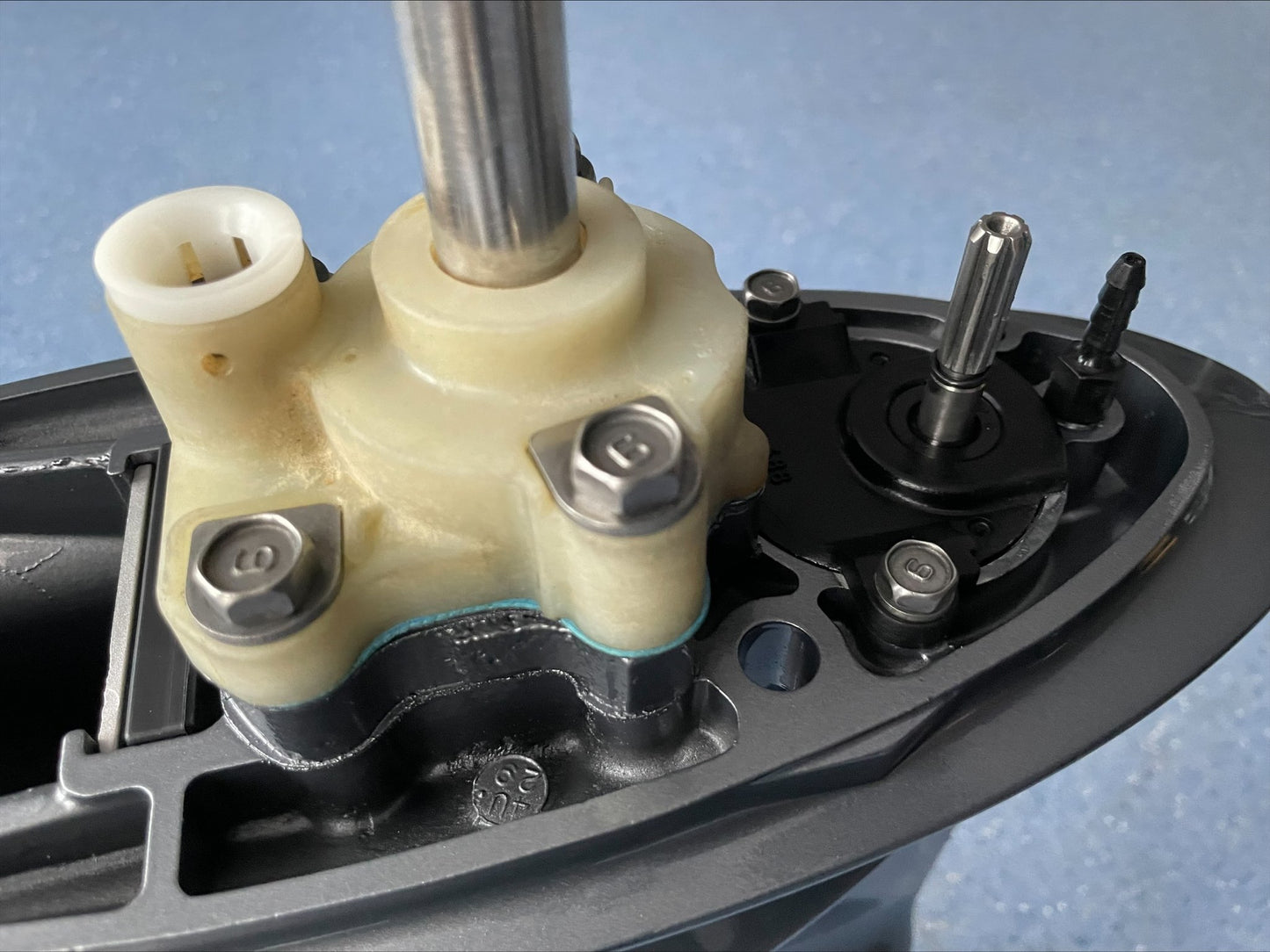 YAMAHA F70 EFI Lower Unit Assy 6CJ-45300-30-8D