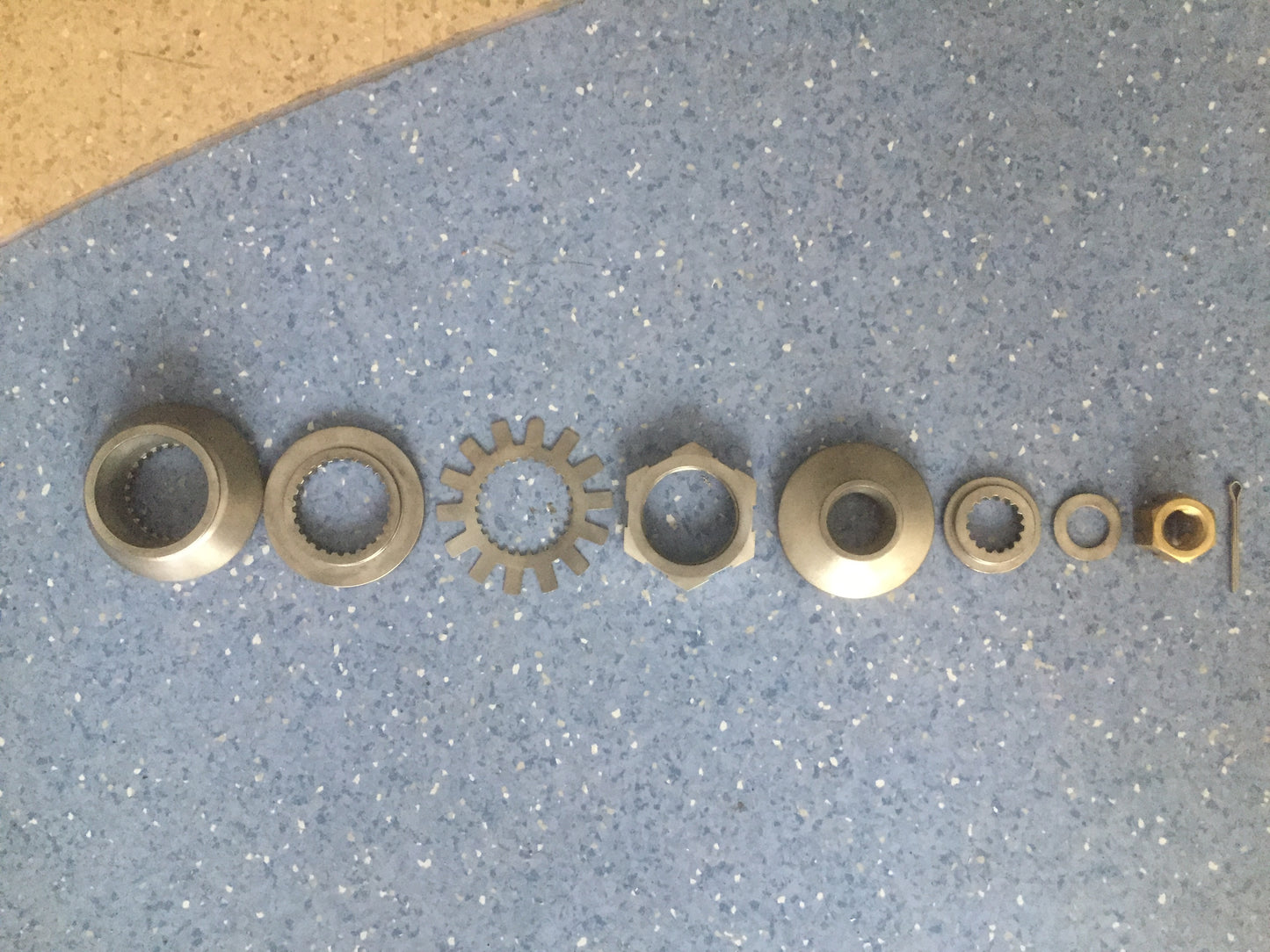 SUZUKI DF350A DF325A DF300B Prop Hardware Set 58561-98L01-000