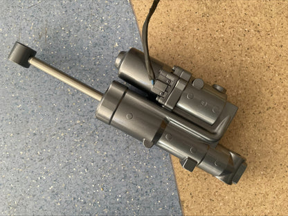 YAMAHA F75 F80 F90 F100 POWER TRIM TILT ASSY - 6D8-43800-00-4D