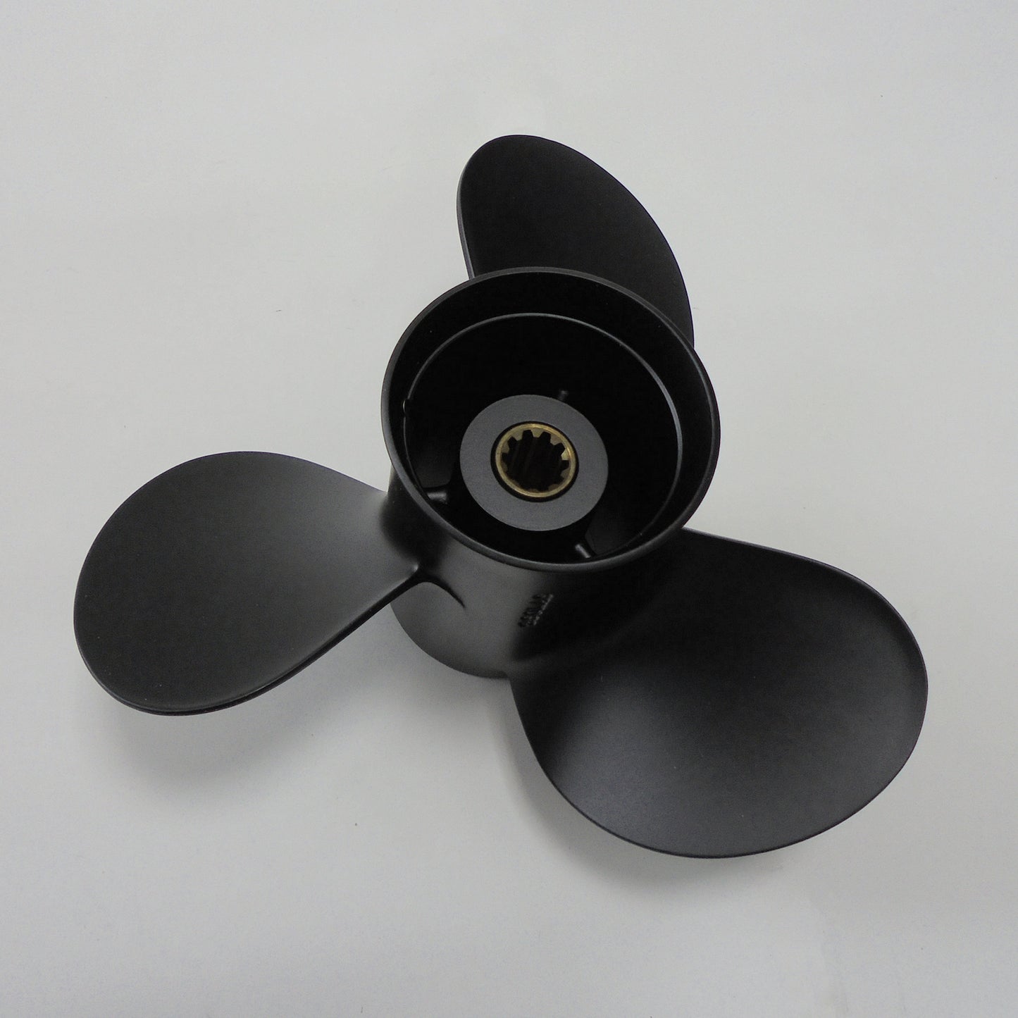 Propeller TOHATSU NISSAN 25–30 HP (Aluminum) 10"
