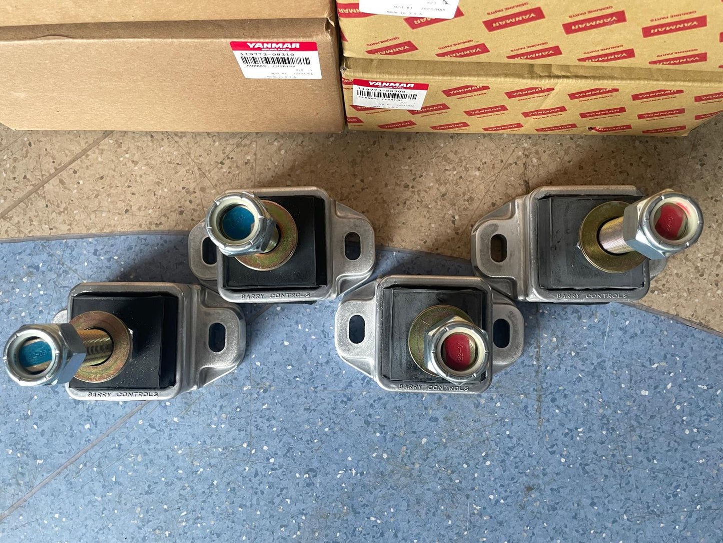 YANMAR 6LPA Mounting, Flexible Set 119773-08300 +119773-08310