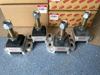 YANMAR 6LPA Mounting, Flexible Set 119773-08300 +119773-08310