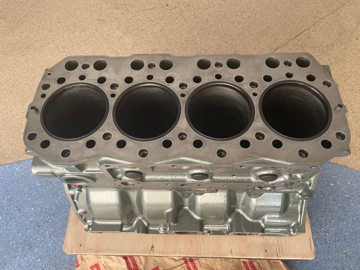 YANMAR 4LHA Block Assy, Cylinder 719171-01560