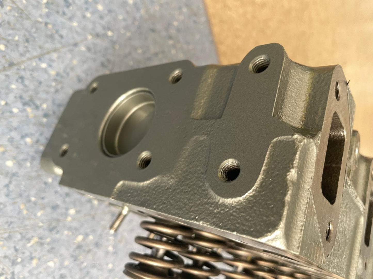 YANMAR 4JH3 Cylinder Head Assy 729693-11700