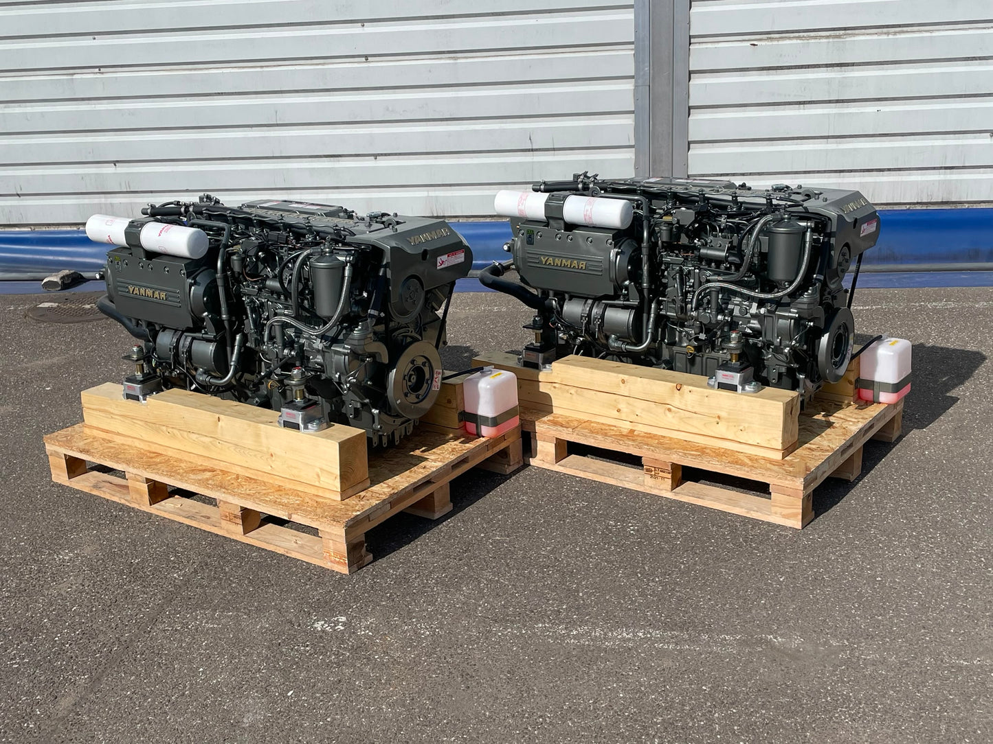 2 x YANMAR 6LY2A-STP 440HP at 3300RPM Bobtail
