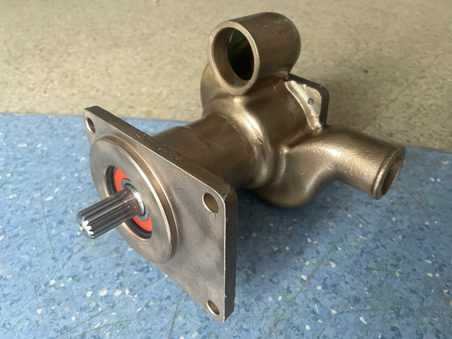 YANMAR 4LH 4LHA TE HT DT  Sea Water Pump 119171-42500